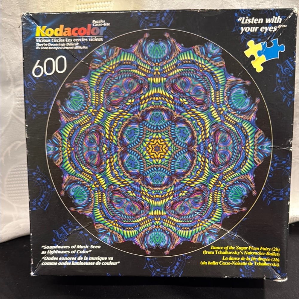 Kodacolor Vicious Circles 600 Piece Puzzle Kaleidoscopic Soundwaves SALE 🔴3/$25!